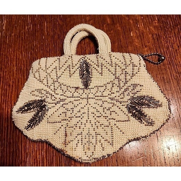 Vintage White Small Beaded Clutch Purse Made in Czechoslovakia By Hand - Picture 3 of 8